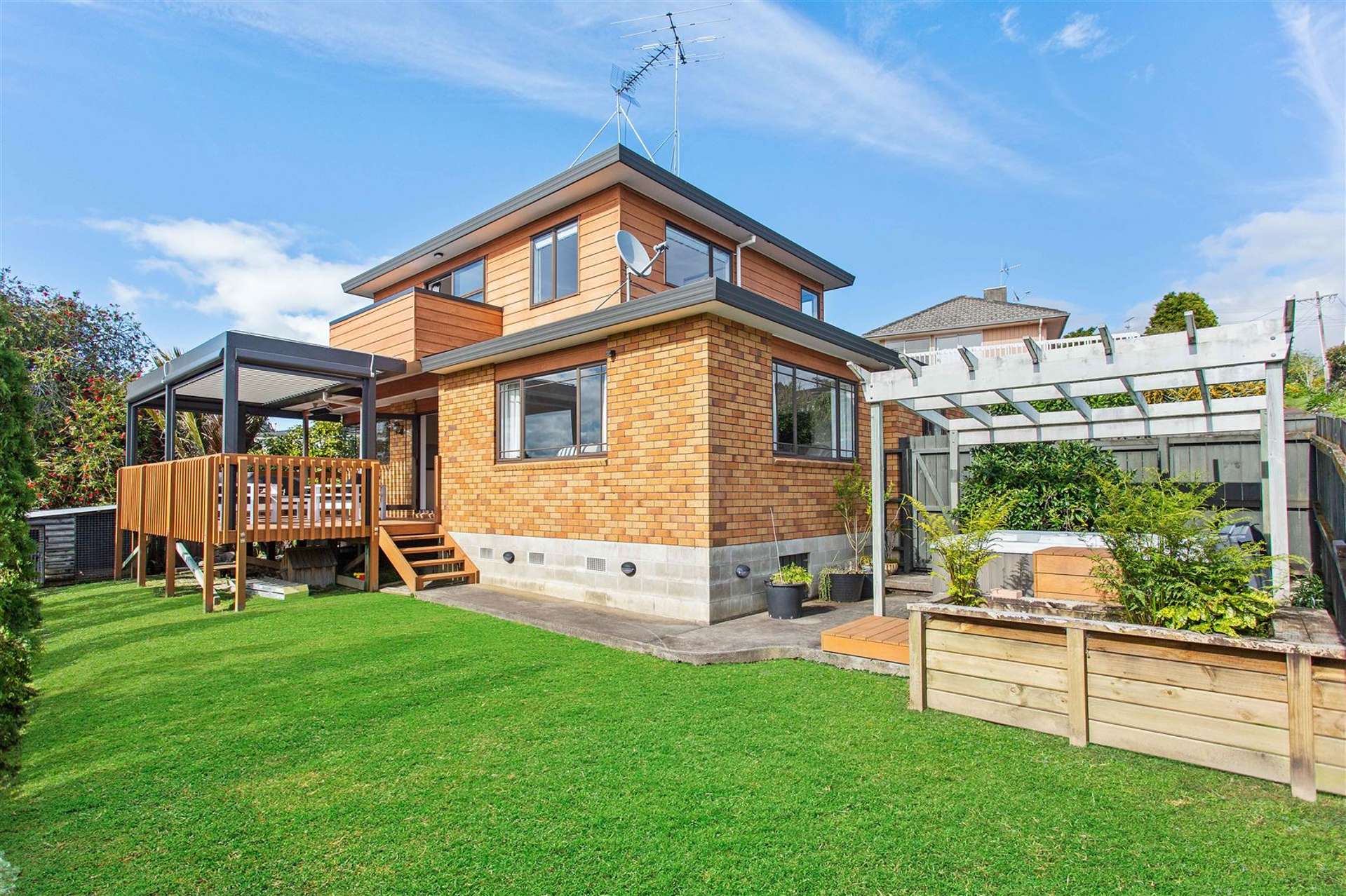 2/121 Forrest Hill Road Forrest Hill_0