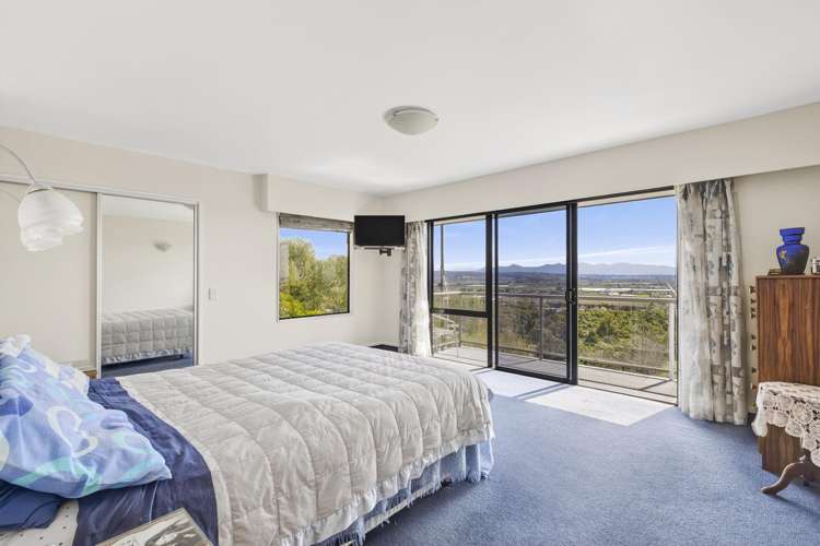 583 Hill Street South Hope_11