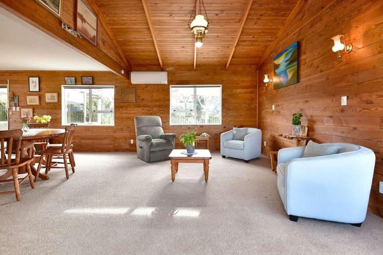 1 Hinemoa Place Snells Beach_19