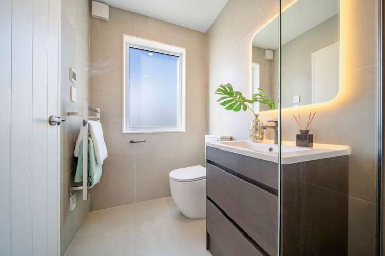 2a Deuxberry Avenue Northcote_13