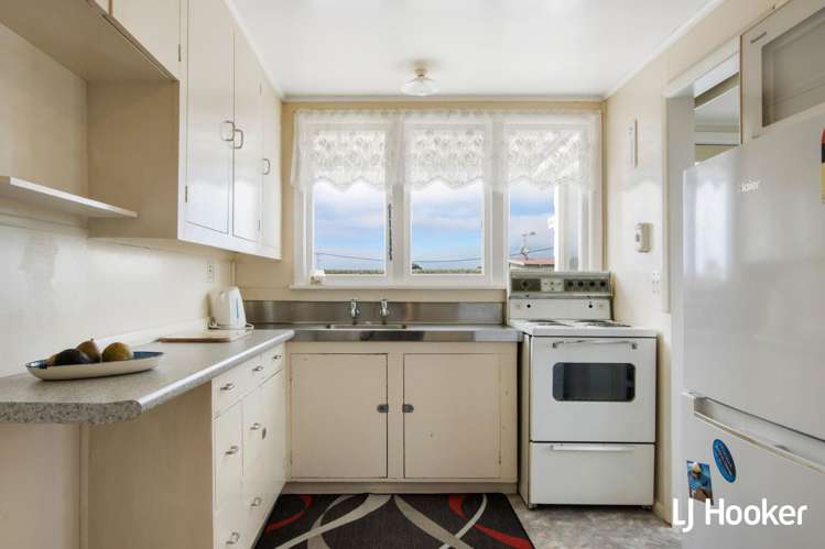 1 Hinemoa Road Waihi Beach_8