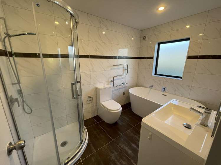 19 Farnol Street Hillsborough_7