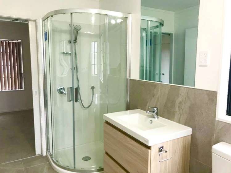 39 Gosford Drive Botany Downs_9