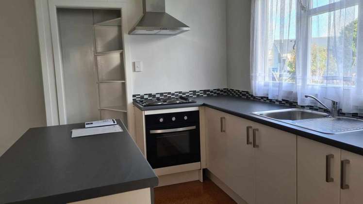 48 Raihara Street_3