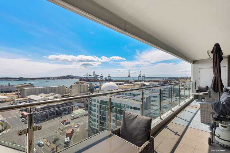 1306/30 Beach Road Auckland Central_6