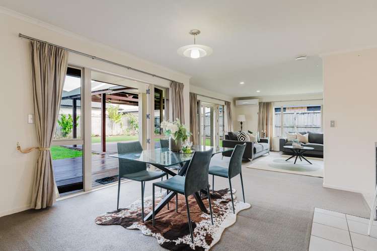 52 Palliser Drive Huntington_17