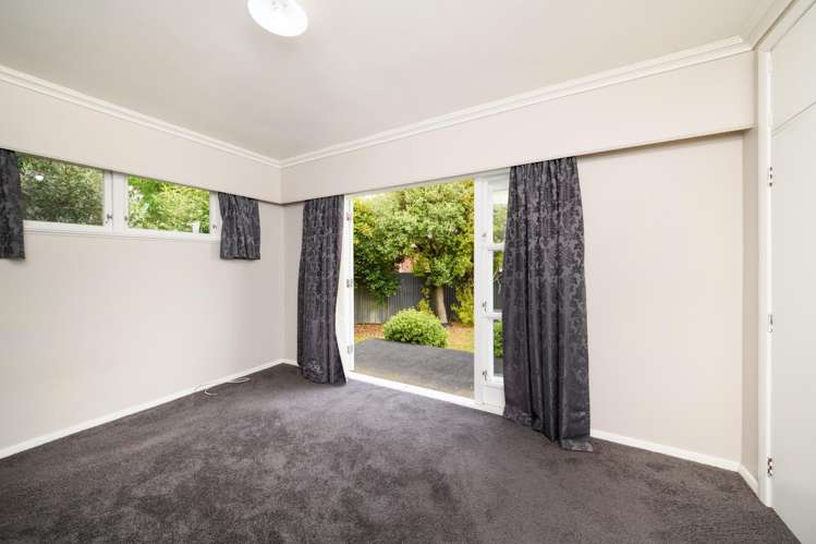 18 Woburn Place Takaro_6