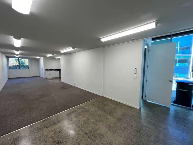 Unit 11/49 Sainsbury Road Morningside_7