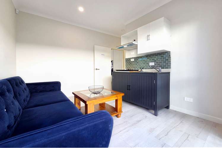 10 Perehia Road Flat Bush_13
