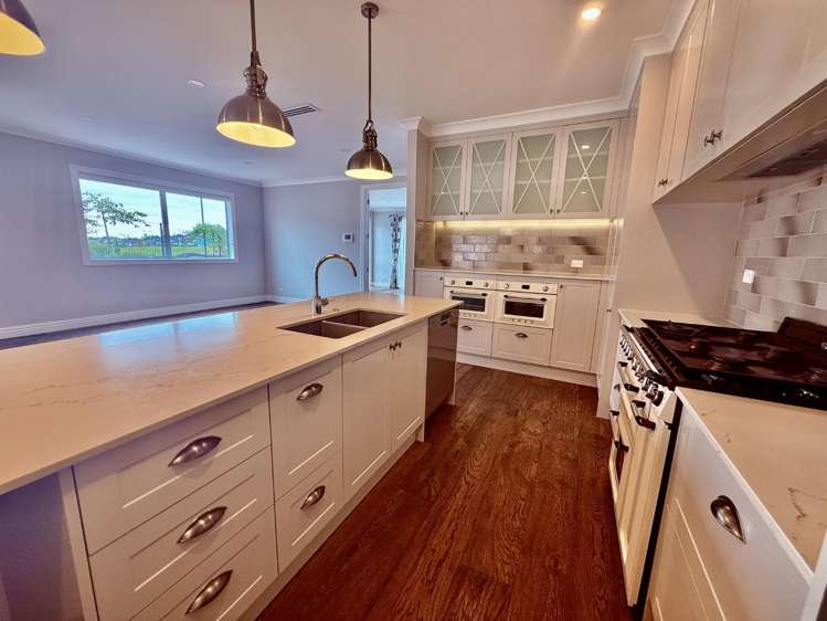 129 Colonial Drive Silverdale_4