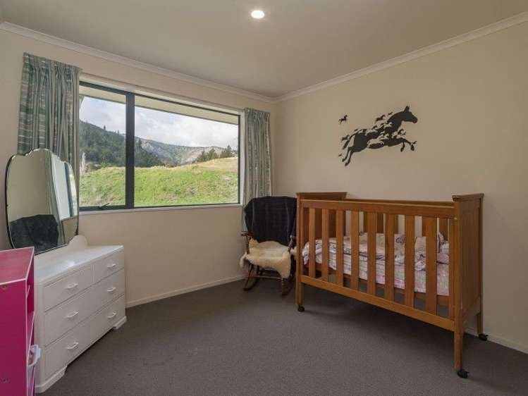 93 Bishopdale Avenue Bishopdale_11