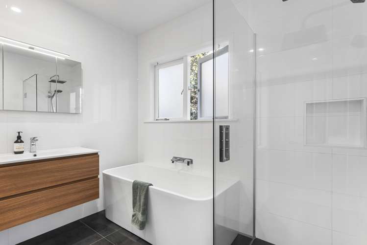 8 Minerva Terrace Cockle Bay_19