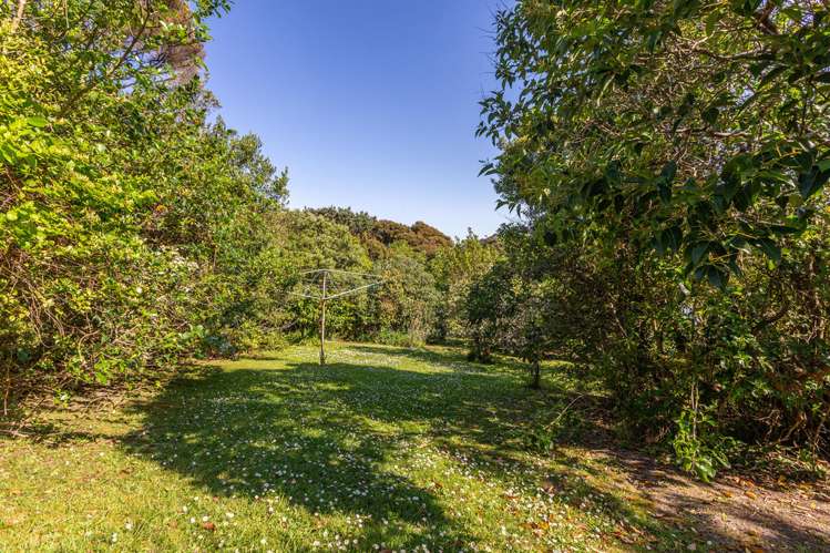 4 Queens Drive Oneroa_5