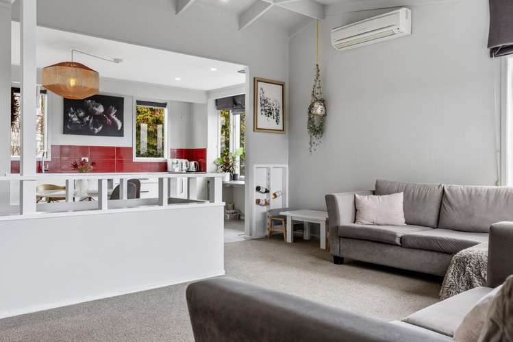 2/34 Puriri Street Hilltop_8