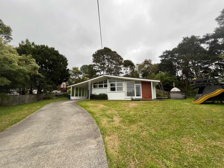 246 Glengarry Road Glen Eden_10