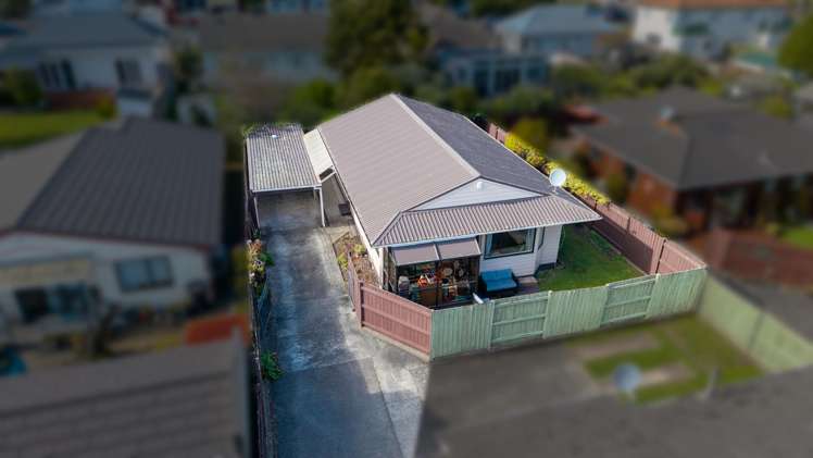 2/52 Athlone Crescent Avalon_15