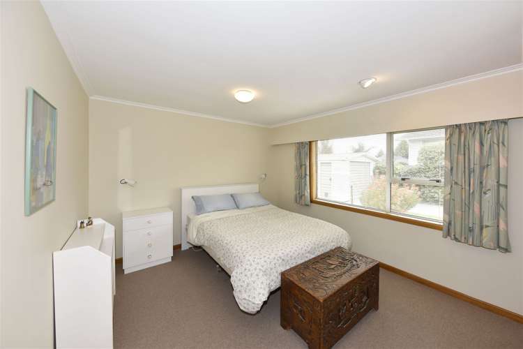 49 Doncaster Street Sockburn_16