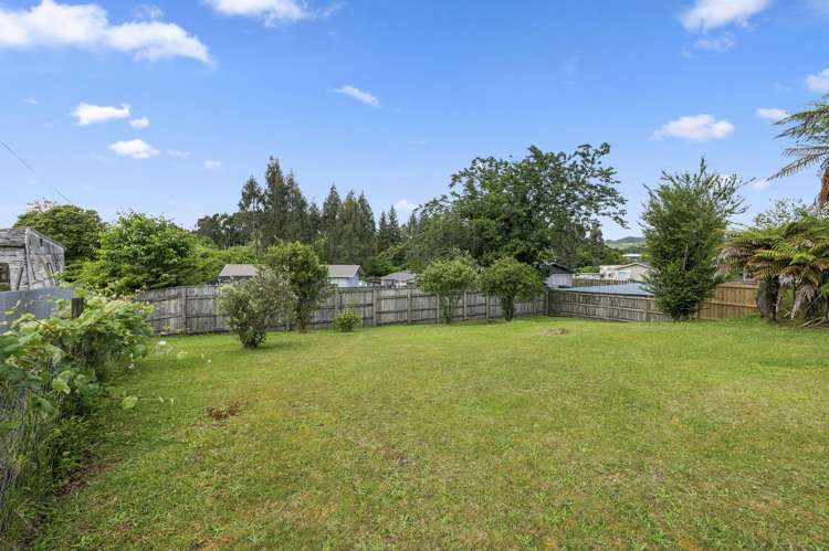 77 Lisa Crescent Mangakakahi_14