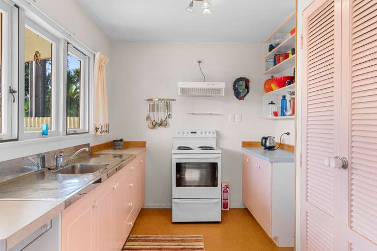 13 Black Swamp Road Mangawhai_10