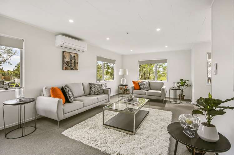 13 Maywood Crescent Glen Eden_0