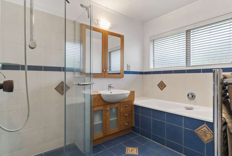 114 Celtic Crescent Ellerslie_9