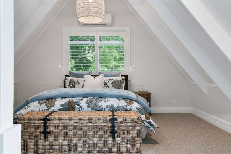 15 Alexander Road Lake Tarawera_11