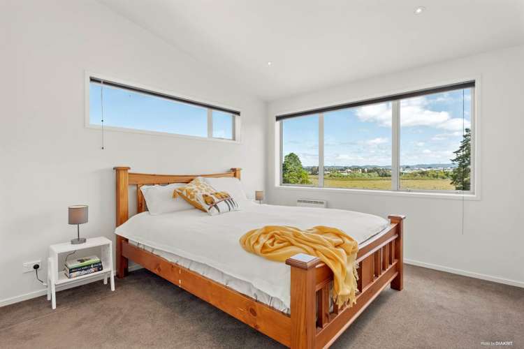 22 Edgerton Road Te Atatu Peninsula_13