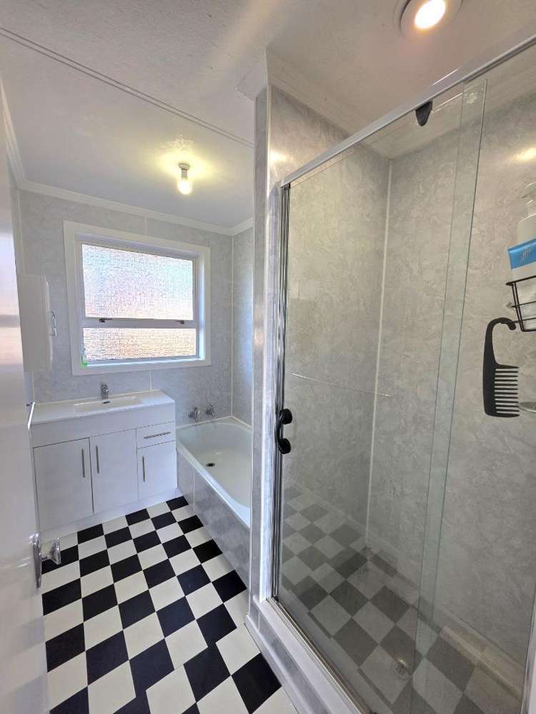 45 Clifton Drive 10858_15