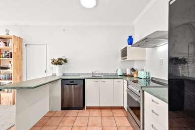2/402 Cambridge Terrace_3