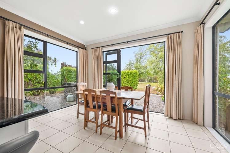 87 Kirton Drive Riverstone Terraces_12
