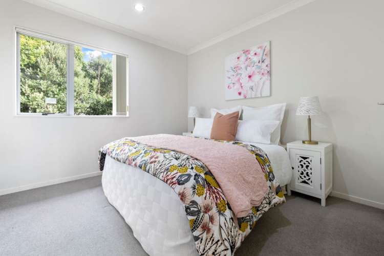 4 Liscooly Place Flat Bush_9