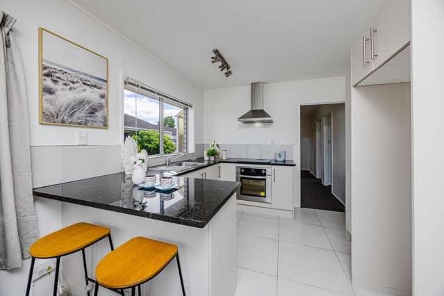 4/3 Corin Avenue Manurewa_3