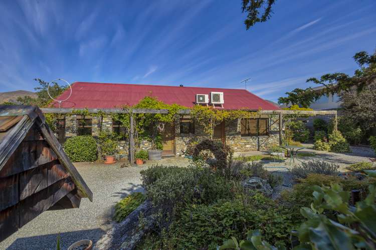 177 Lakeside Road Wanaka_5