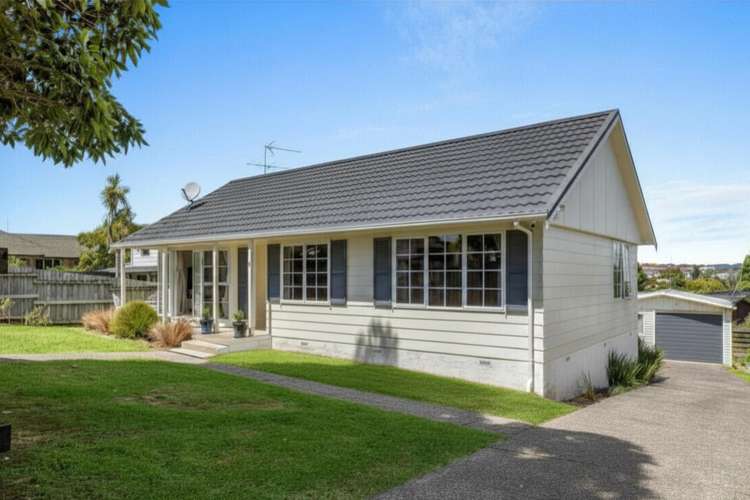 9 Amorino Drive Red Beach_14