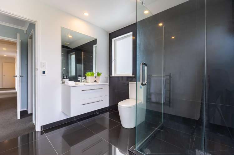 49 Gray Avenue Paraparaumu Beach_15