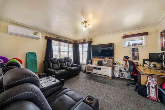 9 Capstick Road Otara_4