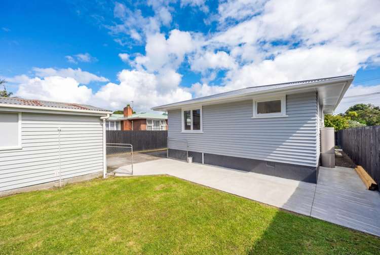 38 Valonia Street New Windsor_22