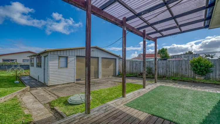 5 Queen Street Awanui_11