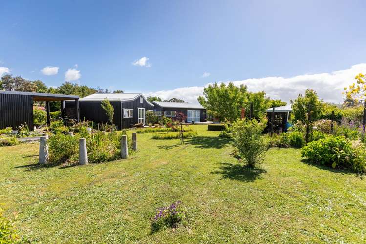 113 and 115 Grey Street Woodville_33