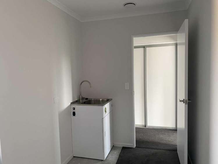 12 Cleaver Street Woodend_12