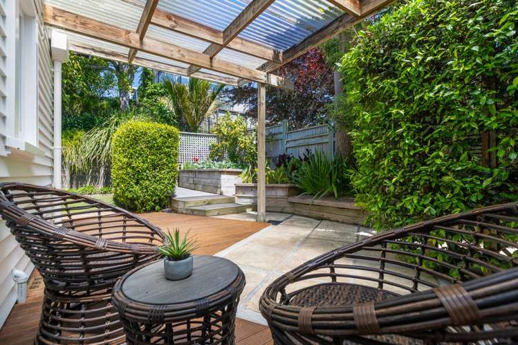 18 Gilbert Street New Plymouth Central_25