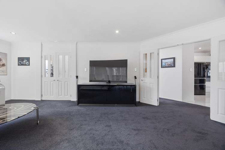 8B Lupetti Rise West Harbour_11