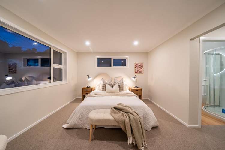 70a Heretaunga Square Silverstream_12