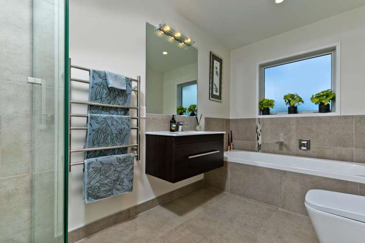 82 Pohutukawa Parade Riverhead_18