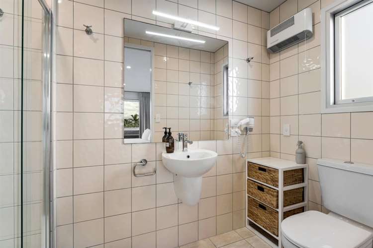 76 Mangatawhiri Road Omaha_17