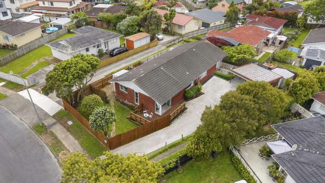 A Brick and Tile Christmas!