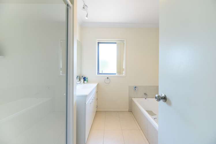 133 Kitchener Road Pukekohe_15