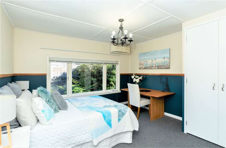 17a Saxbys Road Glenview_9