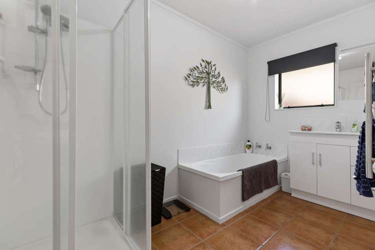 58a Aquarius Drive Kawaha Point_11