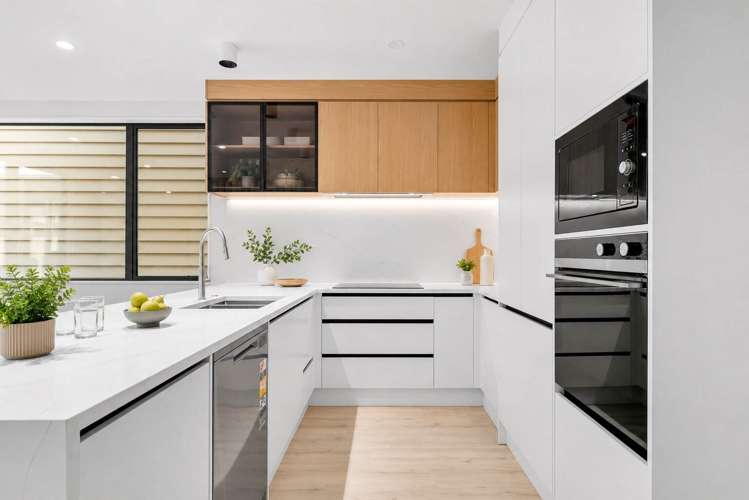 102B Te Oneroa Road Long Bay_10